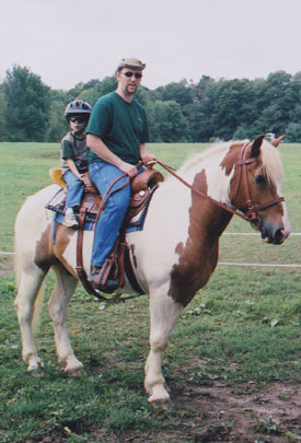 Bob With Nick & Andrew Riding.JPG (40991 bytes)